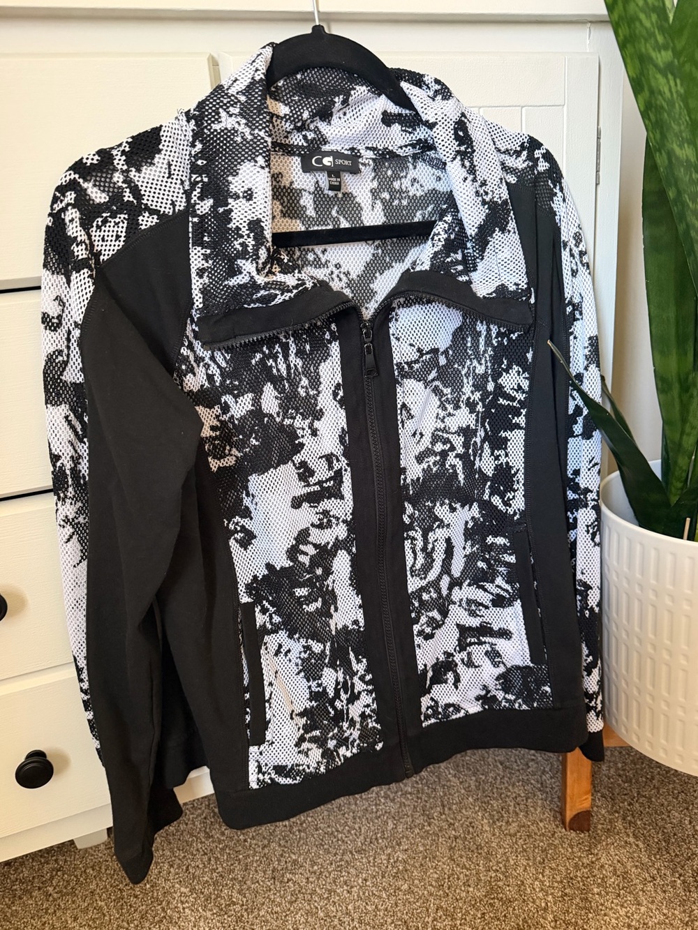 CG Sport Mesh Black & White Zip Front Jacket